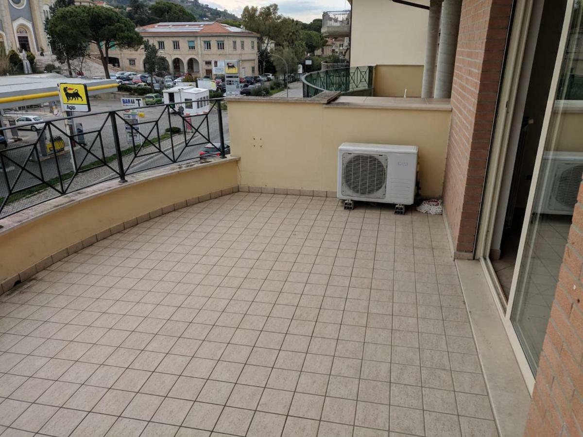 Apartamento La Perla Silvi Marina Exterior foto